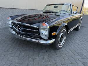 Bild 3/38 von Mercedes-Benz 280 SL (1969)