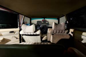 Image 52/64 of Mercedes-Benz 230/6 LWB (1976)