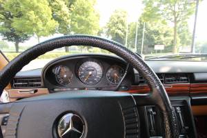 Afbeelding 13/30 van Mercedes-Benz 350 SE (1973)
