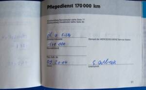 Image 72/92 de Mercedes-Benz 200 D (1989)