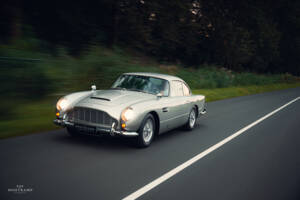 Image 2/22 de Aston Martin DB 5 (1964)