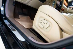 Bild 10/32 von Jaguar XJ 8 3.5 (2005)
