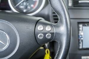 Immagine 25/50 di Mercedes-Benz SLK 200 Kompressor (2004)