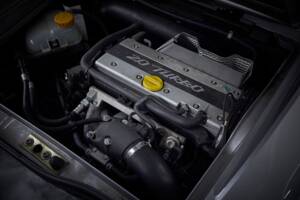 Image 47/81 of Opel Speedster 2.0 Turbo (2003)