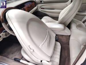 Bild 38/65 von Jaguar XKR (1998)