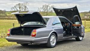 Bild 22/50 von Bentley Continental R (1996)