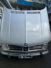 Bild 23/26 von BMW Touring 2000 tii (1972)