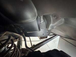 Bild 51/61 von Land Rover Defender 90 Td5 (2000)