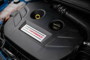 Image 11/32 of Ford Focus RS (2018)