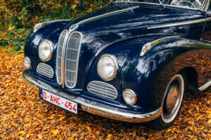 Immagine 39/199 di BMW 502 - 3,2 Litre (1961)