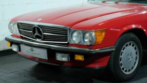 Image 26/42 de Mercedes-Benz 560 SL (1988)