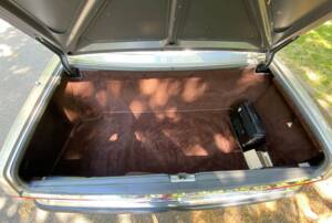 Image 35/50 of Mercedes-Benz 420 SL (1989)