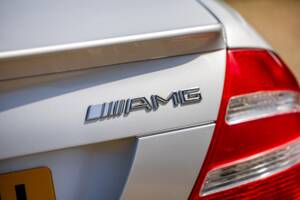 Image 20/50 of Mercedes-Benz CLK 55 AMG (2003)