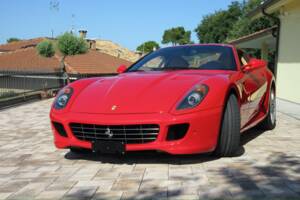 Image 2/33 de Ferrari 599 GTB Fiorano (2008)