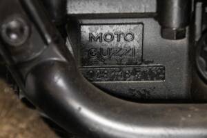 Image 44/50 of Moto Guzzi V 35 Imola II (1983)