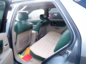 Image 5/15 of Cadillac SRX 4.6 (2006)