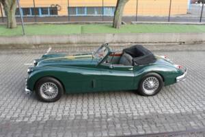 Image 6/16 of Jaguar XK 140 SE DHC (1956)