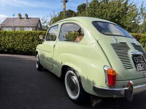 Image 8/24 of SEAT 600 D (1966)