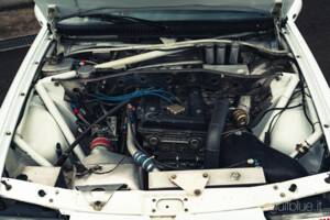 Imagen 43/81 de Alfa Romeo 75 1.8 Turbo (1990)
