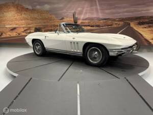Image 4/50 of Chevrolet Corvette Sting Ray Convertible (1965)