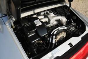 Imagen 4/50 de Porsche 911 Carrera (1996)