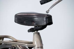 Image 34/50 of Oemmeci DUMMY (1978)