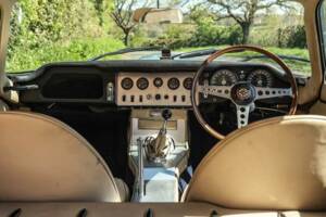 Image 17/33 de Jaguar Type E 3.8 (1962)