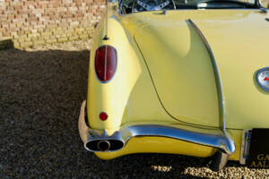 Image 44/50 of Chevrolet Corvette (1958)