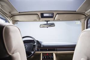 Immagine 16/29 di Mercedes-Benz 420 SE (1989)
