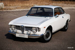 Immagine 5/42 di Alfa Romeo Giulia 1600 Sprint GT Veloce (1967)