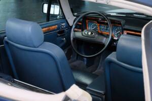 Image 20/47 of Jaguar XJ-SC 5.3 (1987)