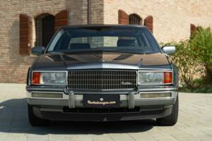 Immagine 3/50 di Cadillac Seville (1988)