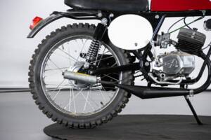 Immagine 25/49 di Aprilia Scarabeo 50 (1972)