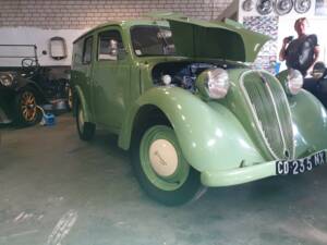 Imagen 6/16 de SIMCA 8 Camionnette (1949)
