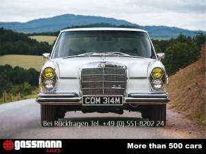 Image 2/15 of Mercedes-Benz 280 SE 3,5 (1973)