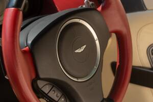 Image 49/52 of Aston Martin DB 9 Volante (2006)