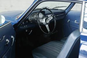 Image 15/50 de Alfa Romeo Giulia 1600 Sprint (1962)