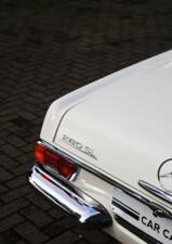 Bild 25/56 von Mercedes-Benz 280 SL (1969)