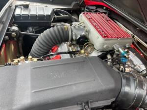 Image 37/48 of Ferrari 328 GTS (1989)