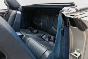 Bild 13/84 von Mercedes-Benz SL 320 (1996)