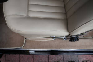 Image 28/50 of Mercedes-Benz 300 Sc Coupé (1957)