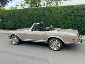 Bild 34/41 von Mercedes-Benz 280 SL (1971)