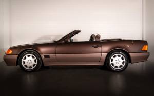 Immagine 7/23 di Mercedes-Benz 300 SL-24 (1993)
