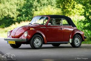 Bild 38/56 von Volkswagen Käfer 1303 &quot;Champagne Edition&quot; (1978)