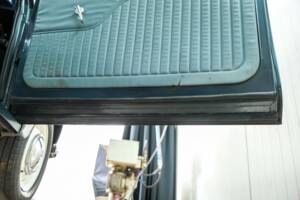 Image 43/50 of Morris Minor 1000 (1967)