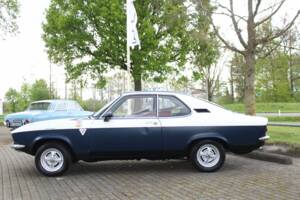 Bild 6/8 von Opel Manta 1200 S (1972)
