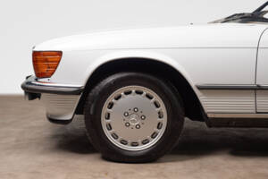 Bild 28/46 von Mercedes-Benz 420 SL (1985)