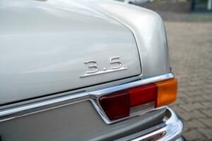 Image 17/30 of Mercedes-Benz 280 SE 3,5 (1969)