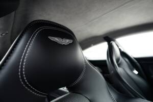 Immagine 23/31 di Aston Martin Rapide S (2014)