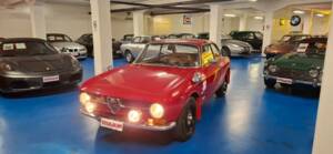 Bild 31/37 von Alfa Romeo Giulia 1300 GT Junior (1974)